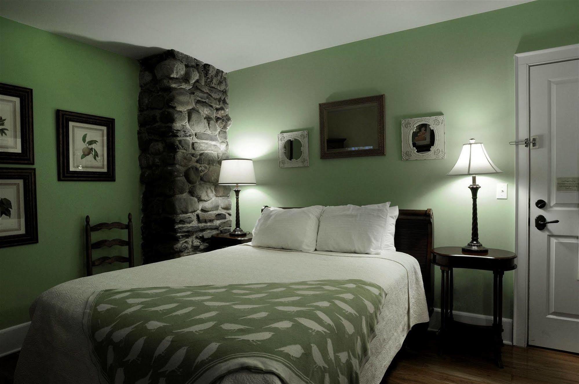Buttermilk Falls Inn & Spa Milton Luaran gambar